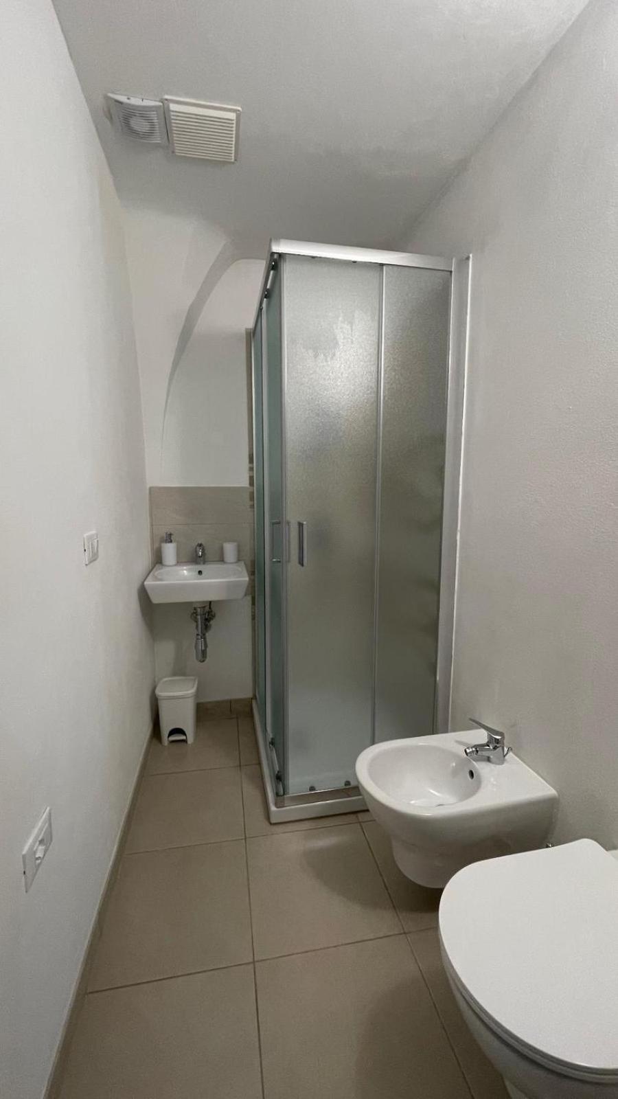 Ferienwohnung The White Rose Ceglie Messapica Exterior foto