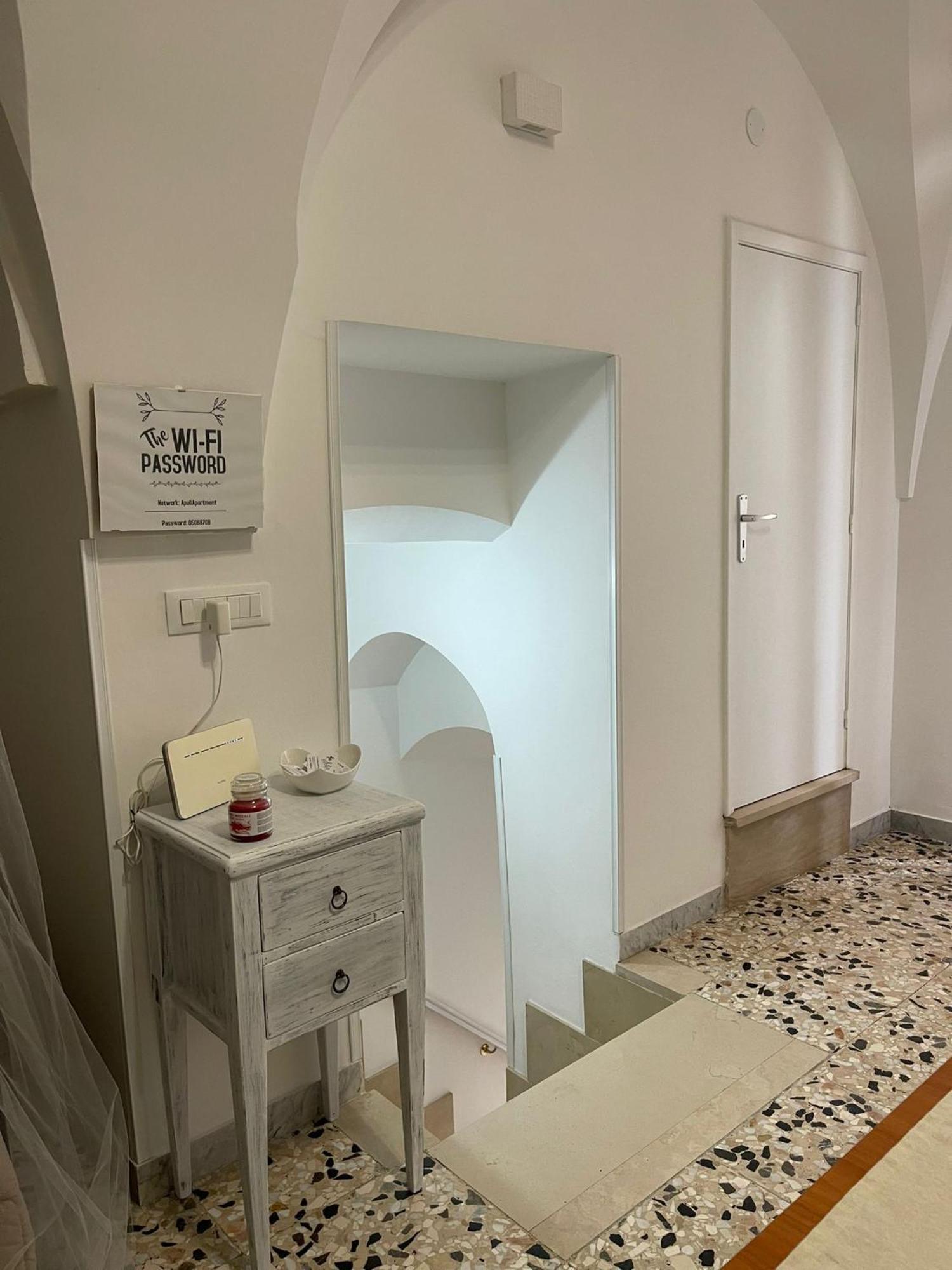 Ferienwohnung The White Rose Ceglie Messapica Exterior foto